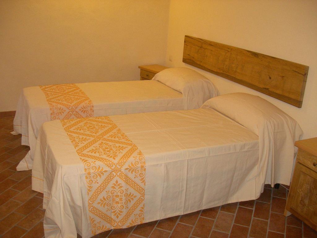 Agriturismo Battaglia Villamassargia Exterior foto